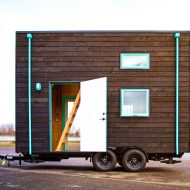 The Bunk Box Tiny House: A Modern Tiny House Design